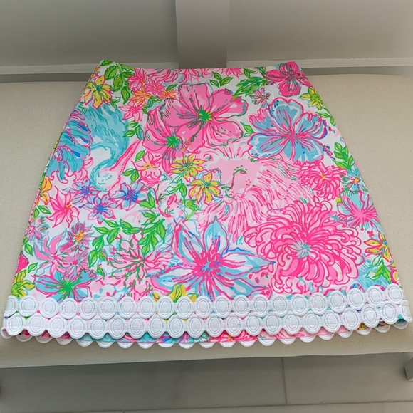 Lilly Pulitzer Dresses & Skirts - Lilly Pulitzer Izzy skirt